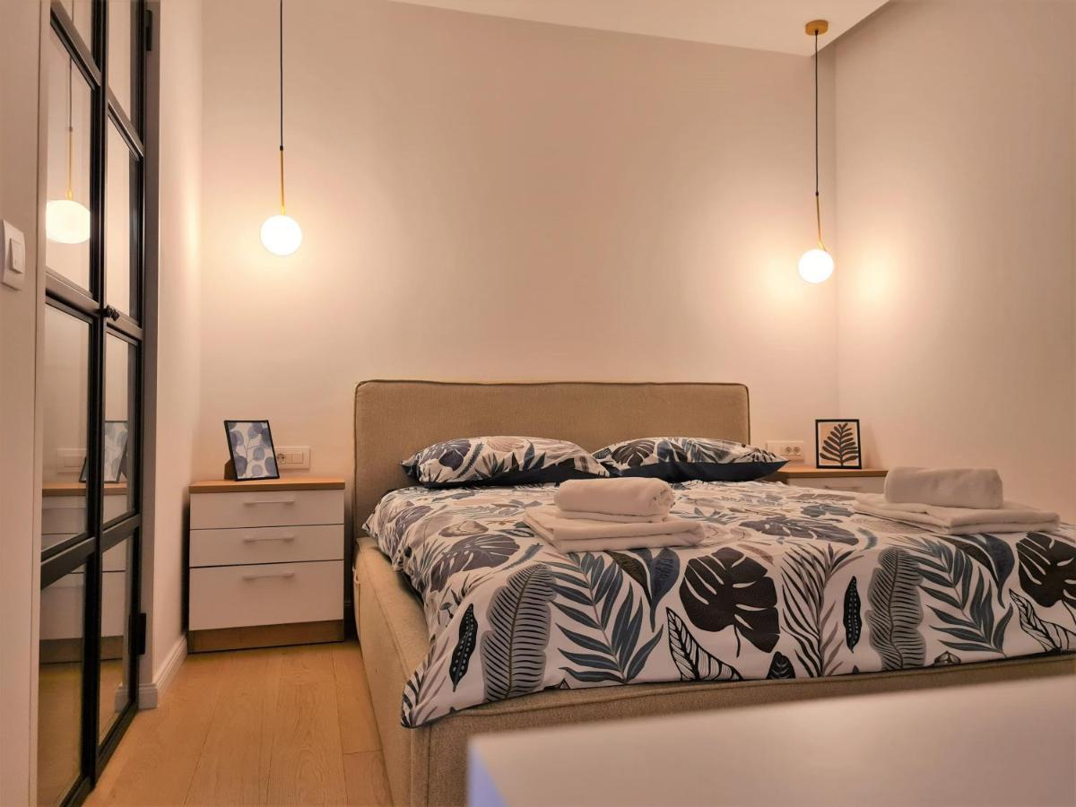 Tom'S Luxury Apartment Zadar, Branimirova Obala Exterior foto
